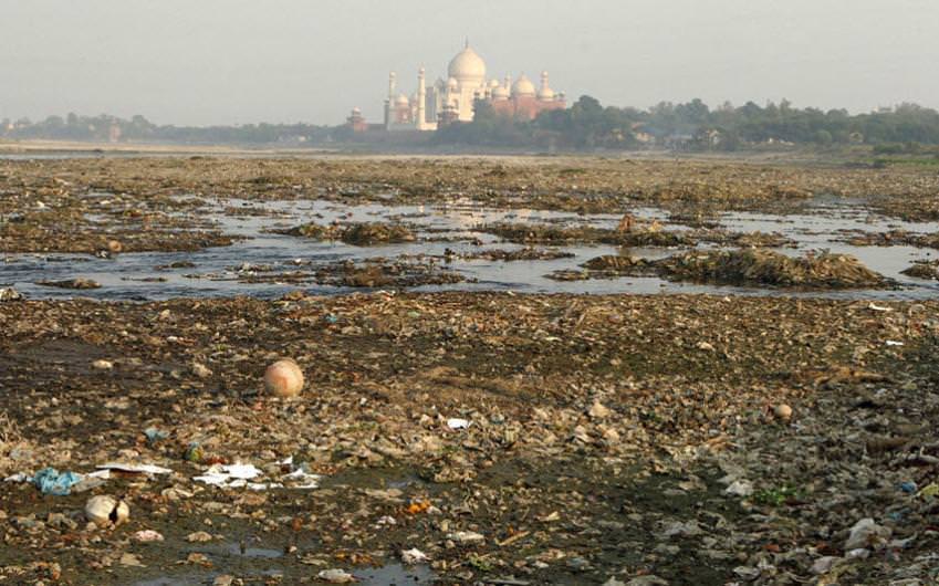 Dünyanın en ünlü yerlerinin çevresi