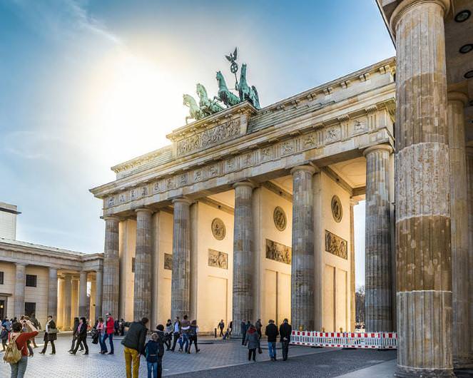 Dünyanın en ünlü yerlerinin çevresi