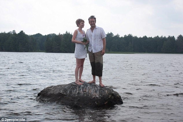 70 Ülkede 70 Düğün Yapan Çift