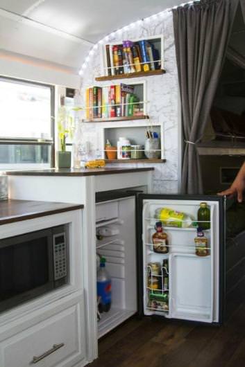 Hurda otobüsün son hali görenleri şaşırtıyor