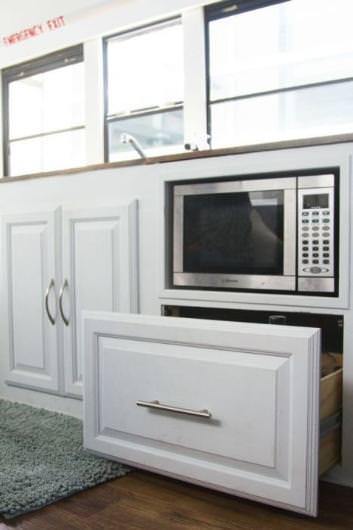 Hurda otobüsün son hali görenleri şaşırtıyor