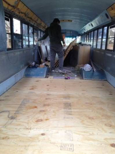 Hurda otobüsün son hali görenleri şaşırtıyor