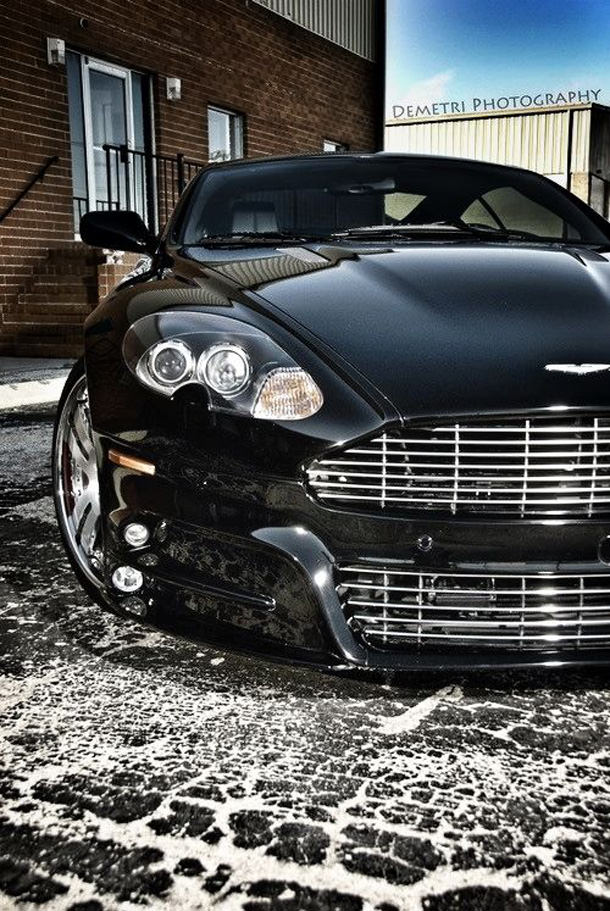 Göz Kamaştıran Lüks Otomobiller