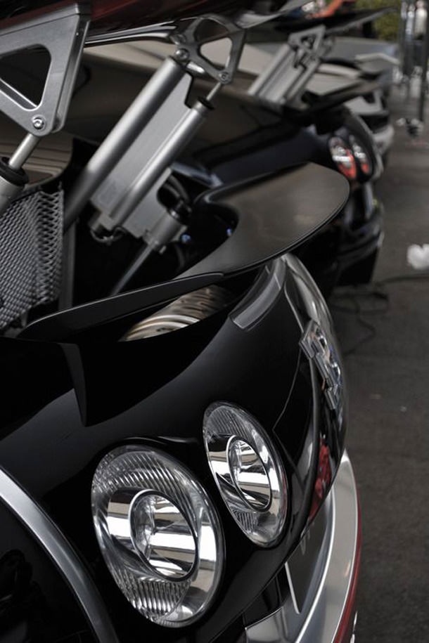 Göz Kamaştıran Lüks Otomobiller