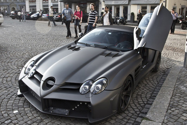 Göz Kamaştıran Lüks Otomobiller