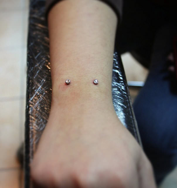 Yeni Trend: Vücut Piercingi