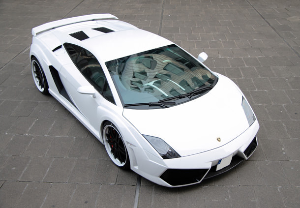 Göz Kamaştıran Lüks Otomobiller