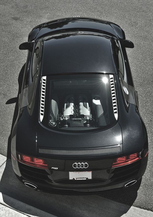 Göz Kamaştıran Lüks Otomobiller