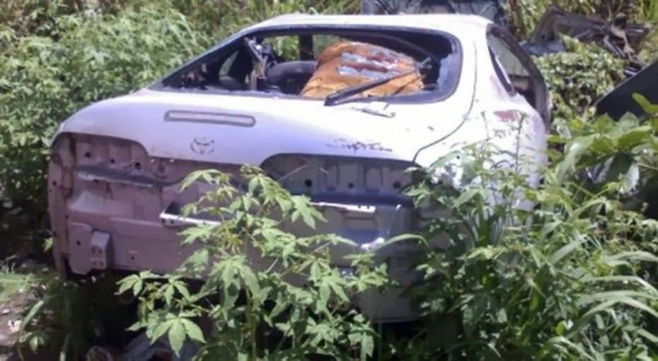 Terk Edilen Lüks Otomobiller