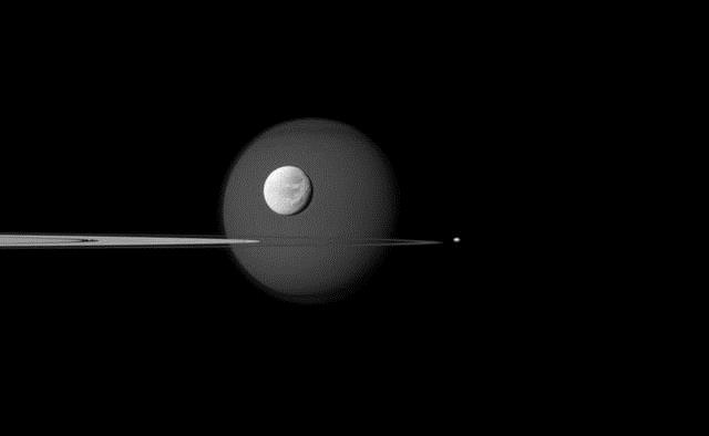 O fotoğrafları yeniden yayınladı