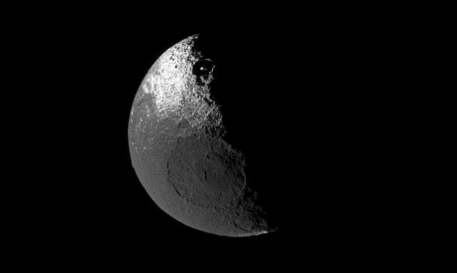 O fotoğrafları yeniden yayınladı