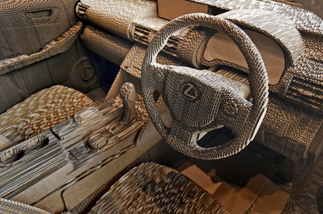 Lexus, kartondan gerçek araba yaptı!