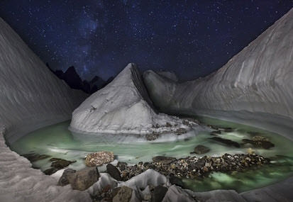Sanki gerçek değilmiş gibi
