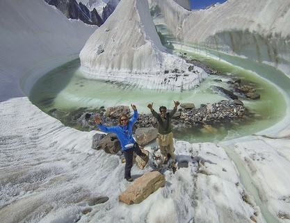 Sanki gerçek değilmiş gibi