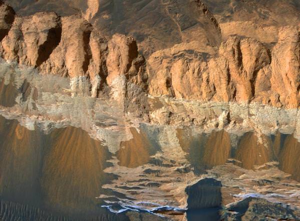 Mars'ı daha önce hiç böyle görmediniz!