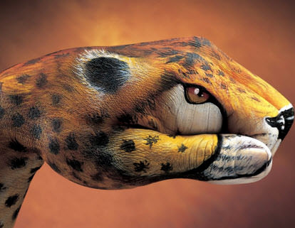 Elleriyle mucize yarattı