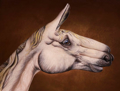 Elleriyle mucize yarattı