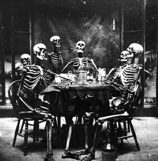 Tarihin en korkunç 20 fotoğrafı