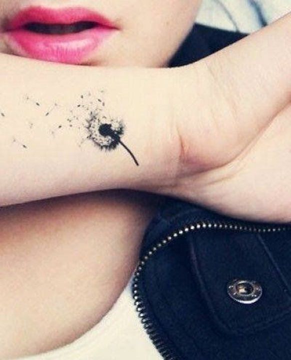 Kadınlarda seksi duran 15 dövme modeli