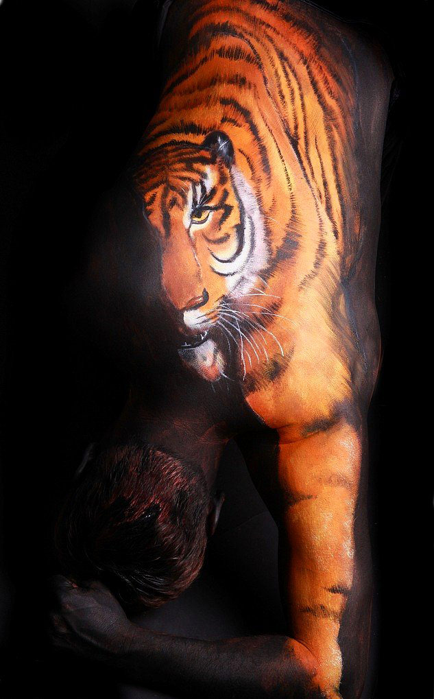 İnanılmaz vücut boyama sanatı