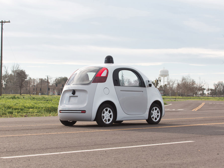 Google Car yayalarla konuşacak
