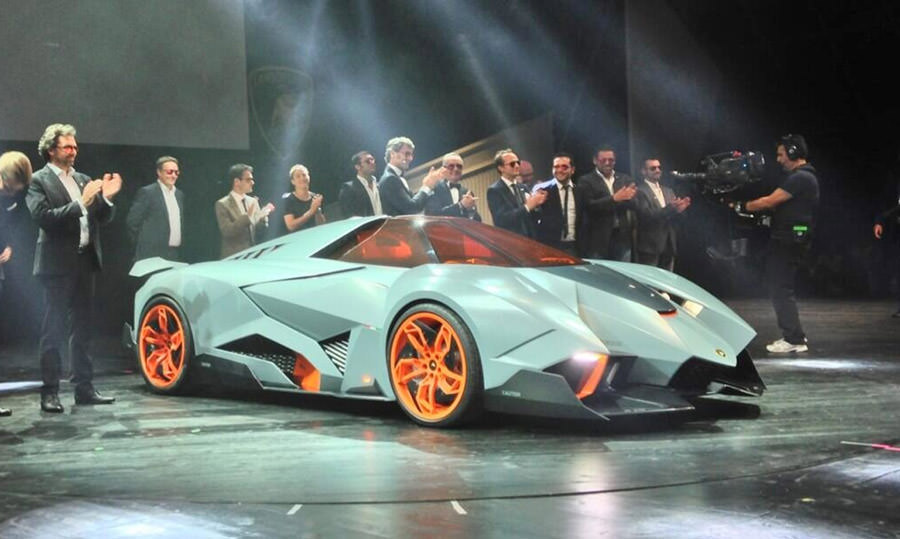 Lamborghini Egoista geliyor