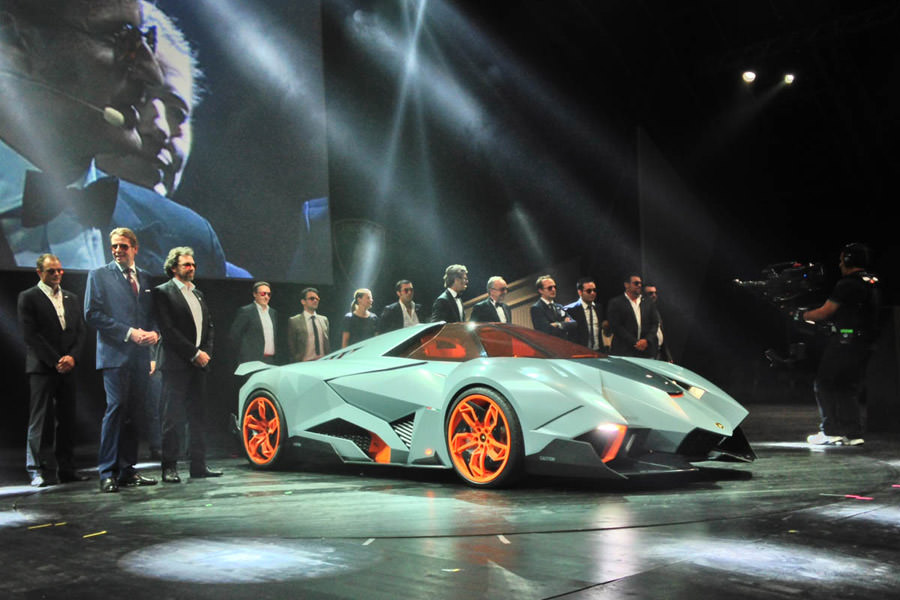 Lamborghini Egoista geliyor