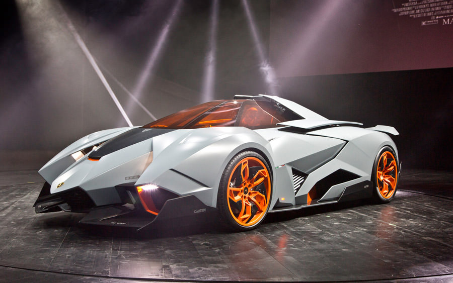 Lamborghini Egoista geliyor