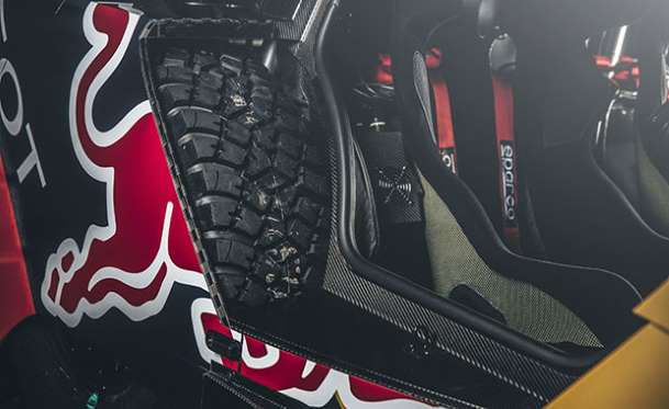 Peugeot 2008 DKR16, 2016 Dakar Rallisi’ne hazır !