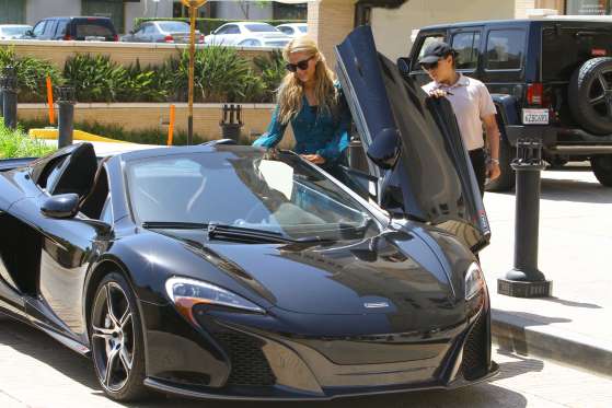 Yıldızların kendileri kadar değerli otomobilleri