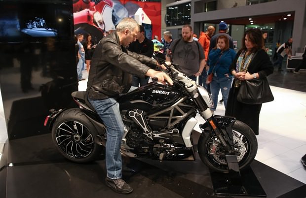 Motosiklet tutkunlarını buluşturan fuar