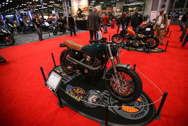 Motosiklet tutkunlarını buluşturan fuar