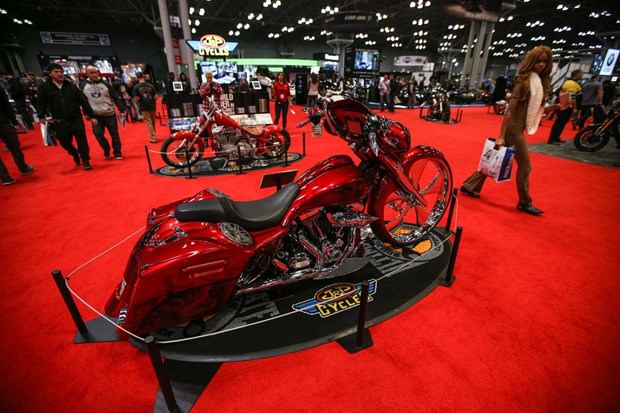 Motosiklet tutkunlarını buluşturan fuar