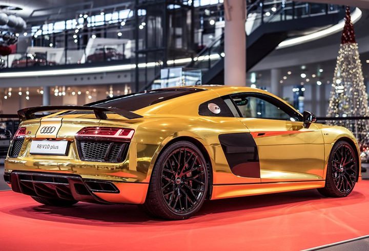 Audi R8 V10 Plus karşınızda