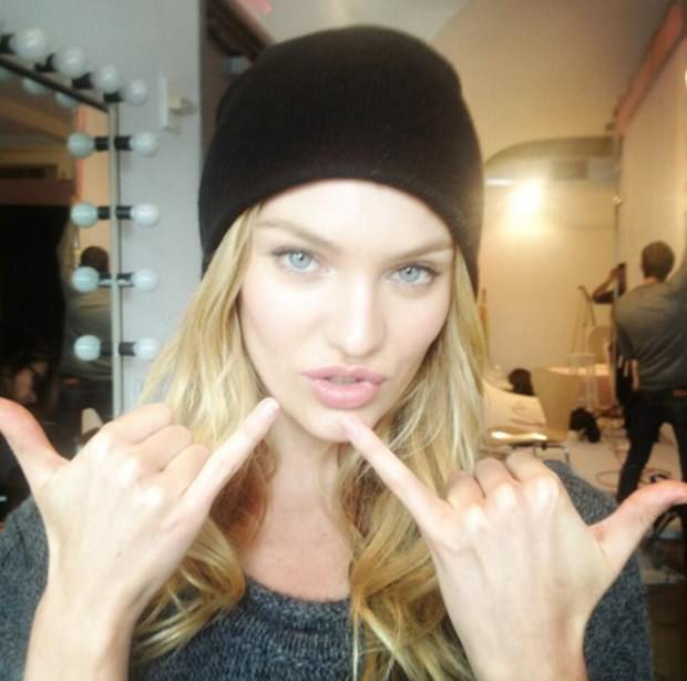 Victoria's Secret meleği Candice Swanepoel objektif karşısında