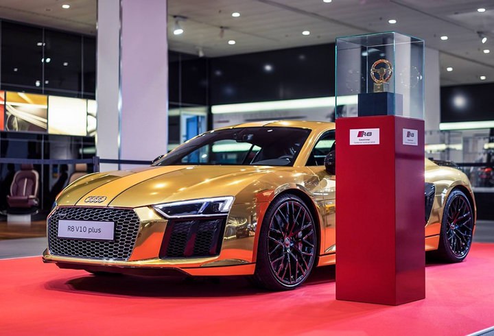 Audi R8 V10 Plus karşınızda