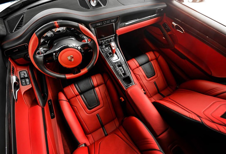 Porsche 911 Carrera 4S farklı yorum