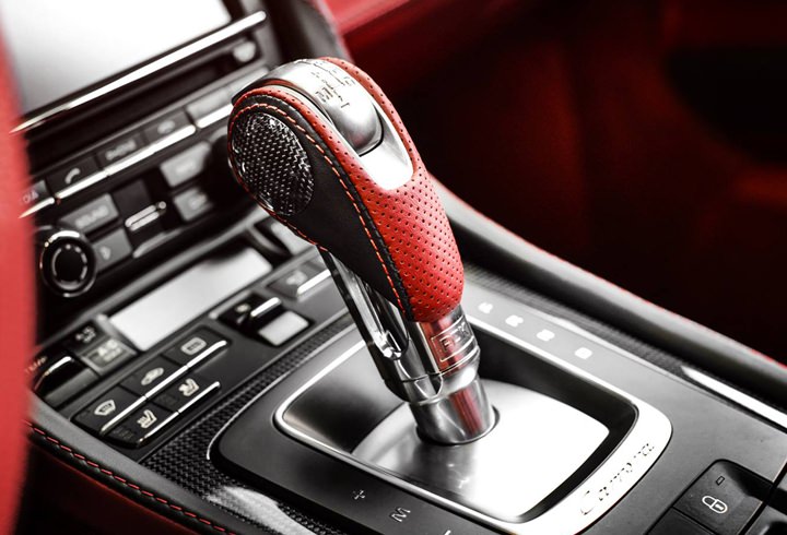 Porsche 911 Carrera 4S farklı yorum