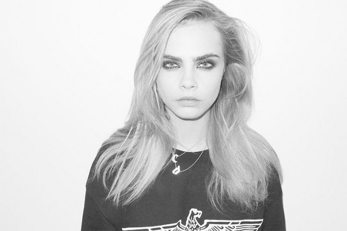 Cara Delevingne'e hayran olmak için bir sebep daha!