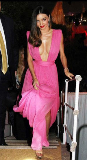 Miranda Kerr'den 2016'nın ilk pozları