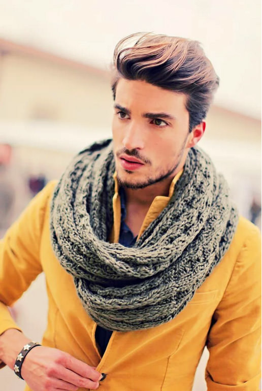 Kışın erkekleri daha çekici hale getiren şal modası