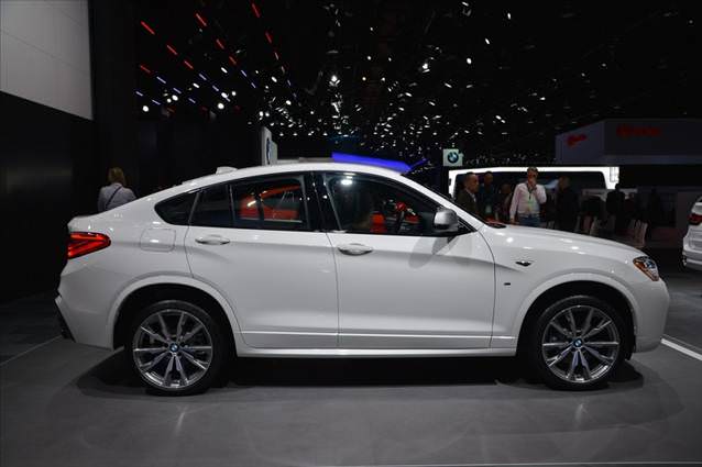 En güçlü BMW X4 de Detroit'de