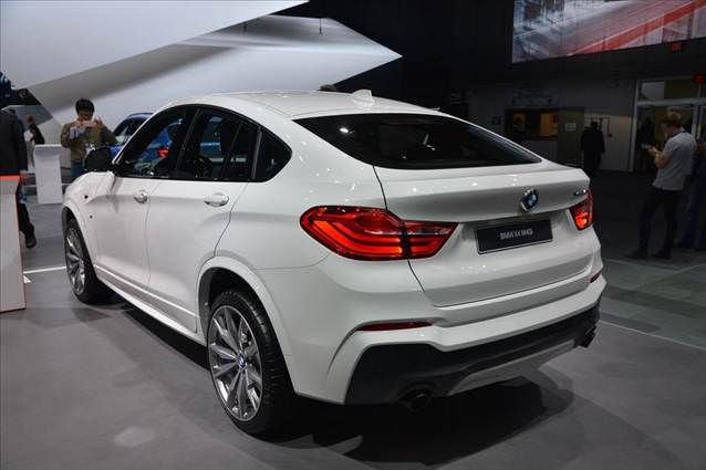 En güçlü BMW X4 de Detroit'de