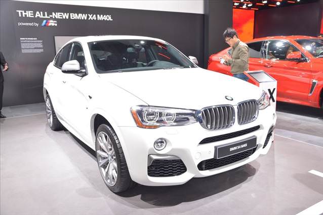 En güçlü BMW X4 de Detroit'de