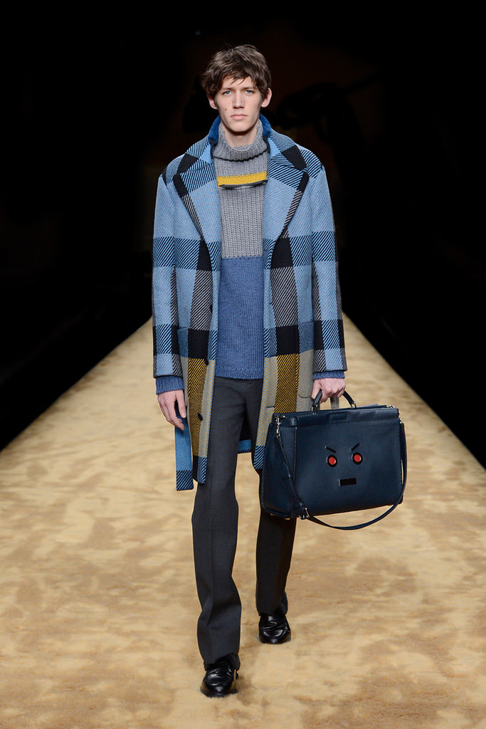 Fendi Sonbahar-Kış 2016 erkek  defilesinden görüntüler