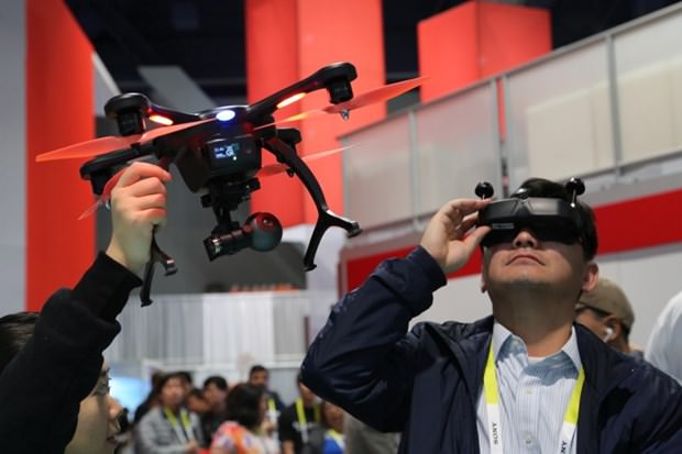 Oyunlara "sanal gerçeklik" geliyor!