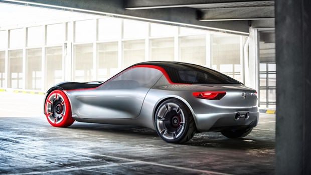 Opel GT Cenevre'de görücüye çıkıyor