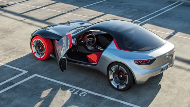 Opel GT Cenevre'de görücüye çıkıyor