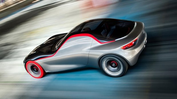 Opel GT Cenevre'de görücüye çıkıyor