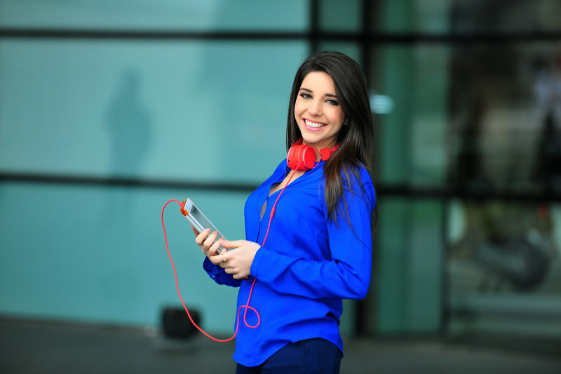 Erkek; güler yüzlü, rahat ve kendi gibi olmalı